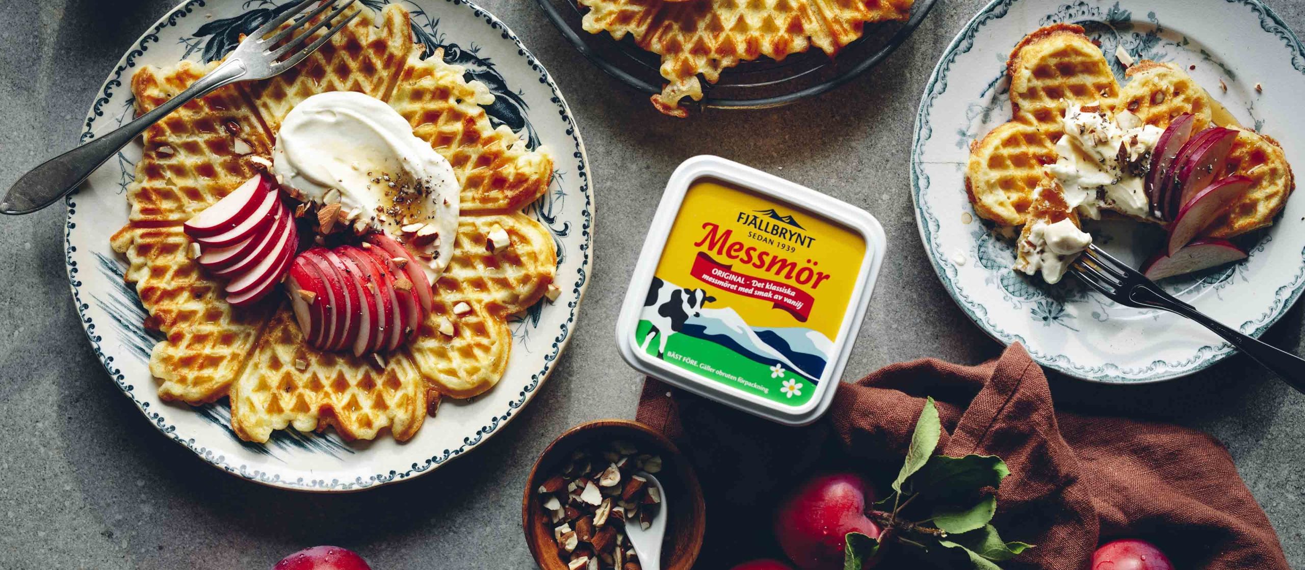 Bananvåfflor med messmörsgrädde